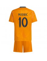 Real Madrid Luka Modric #10 Venkovní dres pro děti 2024-25 Krátký Rukáv (+ trenýrky)